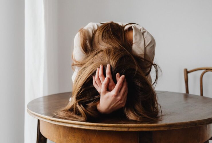 Cara Melupakan Seseorang yang Kita Cintai Kembali ke Dirimu Sendiri!