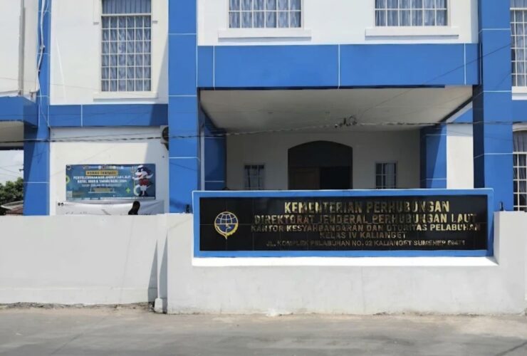 Cuaca Buruk Paksa Pelabuhan Kalianget Tutup Total, Seluruh Pelayaran Ditunda