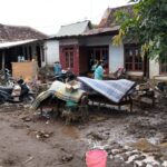 Banjir Bandang Landa Lima Kecamatan di Situbondo, 6.155 Rumah Terendam
