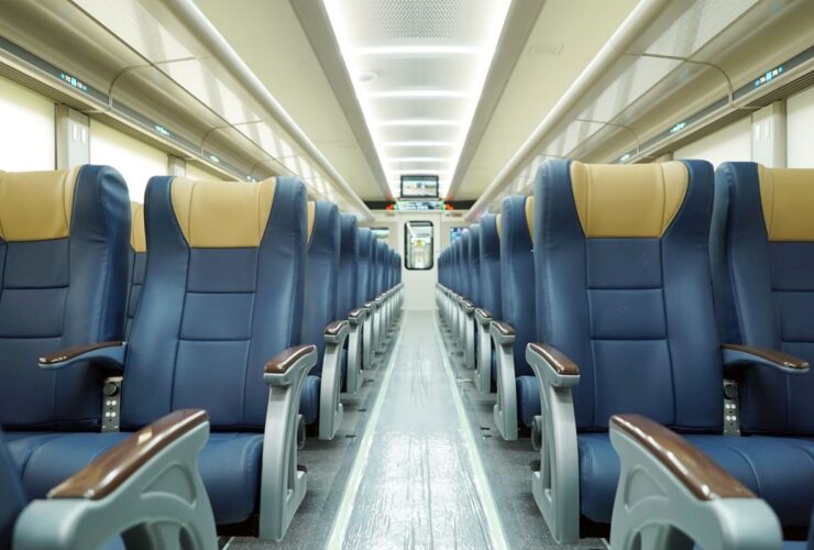 KAI Perluas Armada Modern, Gajayana dan Parahyangan Kini Dilayani Kereta Stainless Steel New Generation