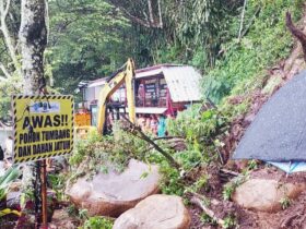 Longsor Timbun Jalan di Pinggir Telaga Sarangan Pascahujan 5 Jam, Akses Kembali Dibuka