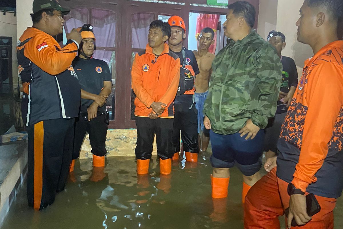 Banjir Rendam Dusun Kepel Jember, 76 KK Terdampak Setelah Hujan Empat Jam