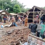 Pasar Krai Lumajang Ambruk, Tiga Pedagang Terluka