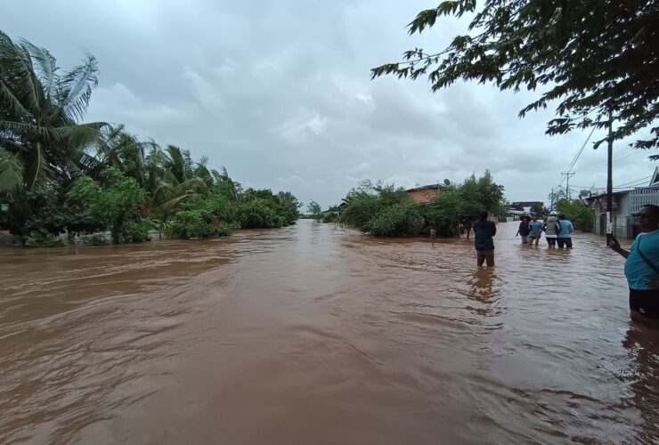 BMKG Peringatkan Cuaca Ekstrem, Hujan Lebat dan Angin Kencang