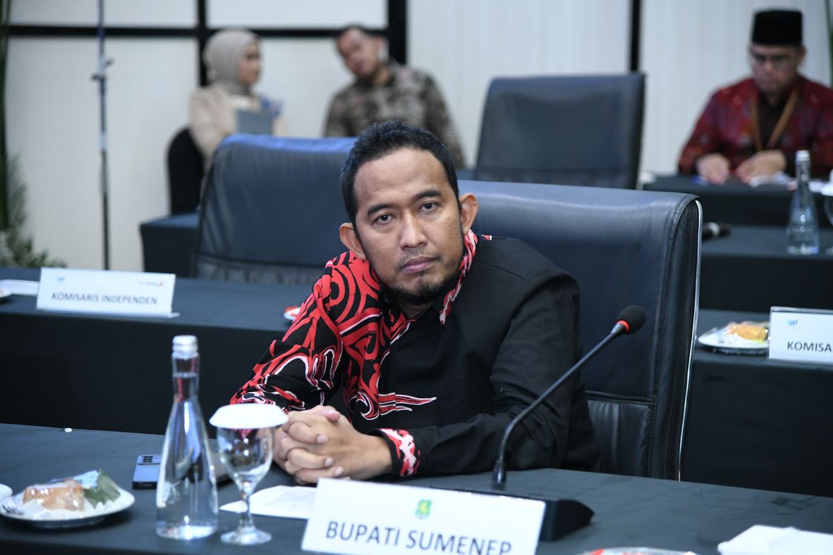 Tumpahan Puluhan Ton CPO di Perairan Sumenep, Bupati Peringatkan Bahaya Serius