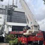 Tower BTS Ambruk di Atap Gedung Sekolah di Surabaya, Diduga Akibat Angin Kencang