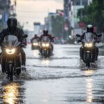 Intens Hujan Berjam-Jam, Puluhan Titik di Surabaya Terendam Banjir