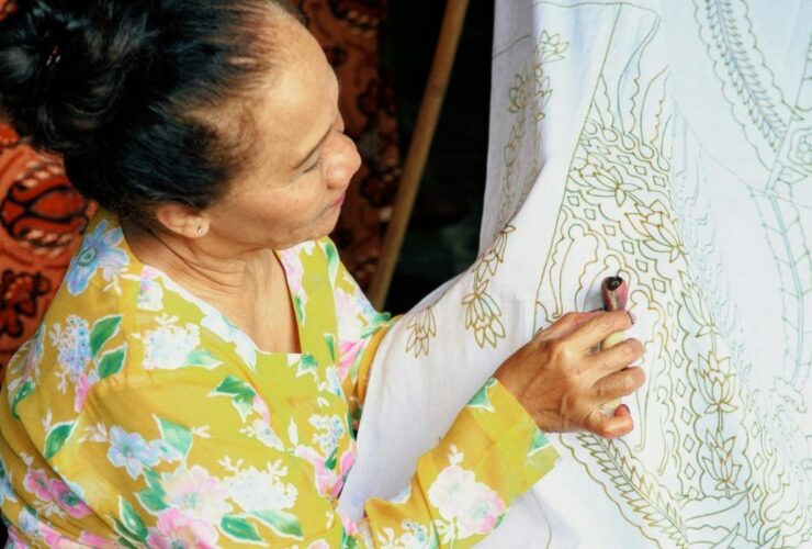 Sejarah Batik Indonesia: Dari Filosofi Klasik Hingga Trend Global