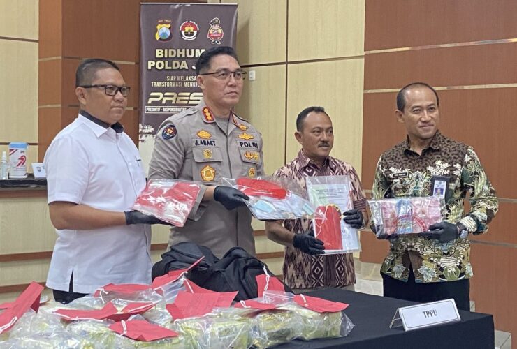 Polda Jatim Bongkar Pencucian Uang Narkoba, Dua Tersangka Timbun Aset Miliaran Rupiah