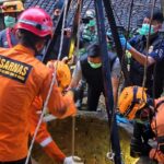 Tim SAR Berhasil Evakuasi Jenazah Pelajar SMP dari Sumur Tua Kedalaman 30 Meter di Ponorogo