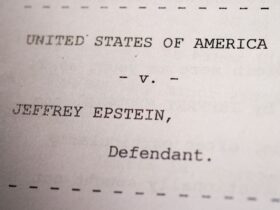 Jeffrey Epstein: Dokumen Ungkap Kontradiksi Kronologi Sehari Sebelum Kematian