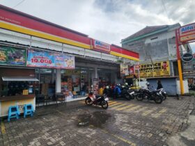 Pasuruan Resmi Larang Kantong Plastik Sekali Pakai di Ritel Modern