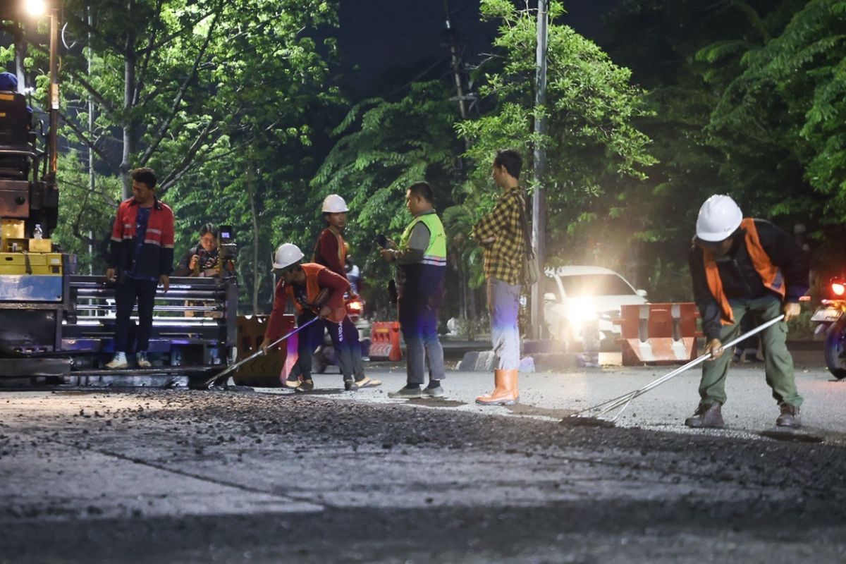 Siapkan Anggaran Rp40 Miliar, Pemkot Surabaya Bentuk 9 Satgas Perbaikan Jalan