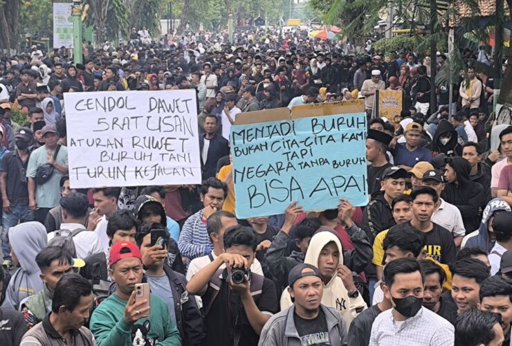 Gelombang Protes di Pamekasan: Ribuan Buruh Rokok dan Petani Tembakau Tuntut Cukai Golongan III