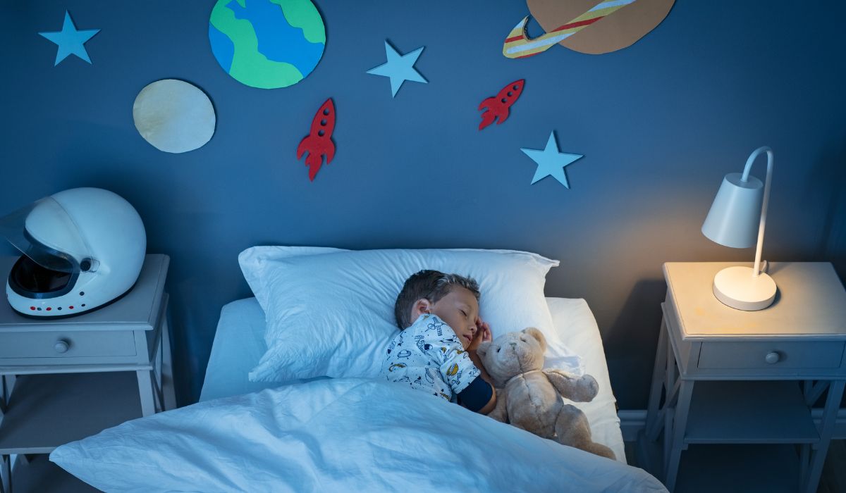 Manfaat Dahsyat Dongeng Anak Sebelum Tidur untuk Tumbuh Kembang Si Kecil