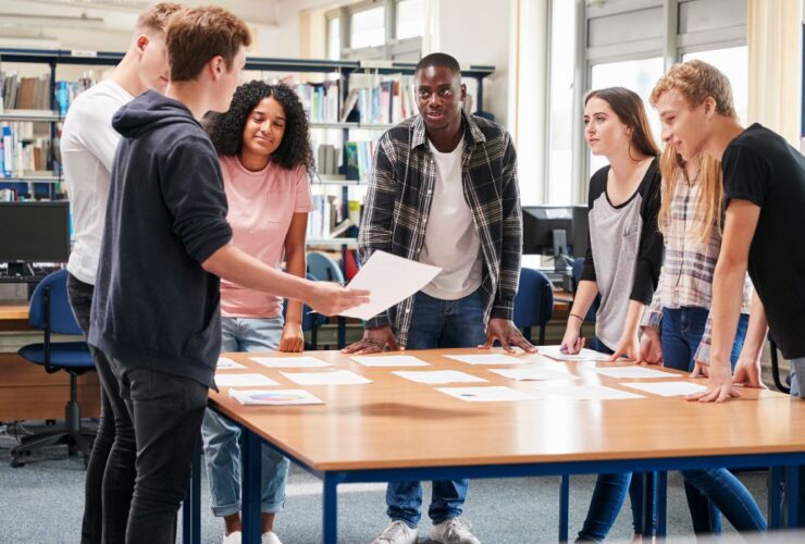Berapa Lama Kuliah di Indonesia? Panduan Lengkap Durasi Studi S1, D3, dan S2