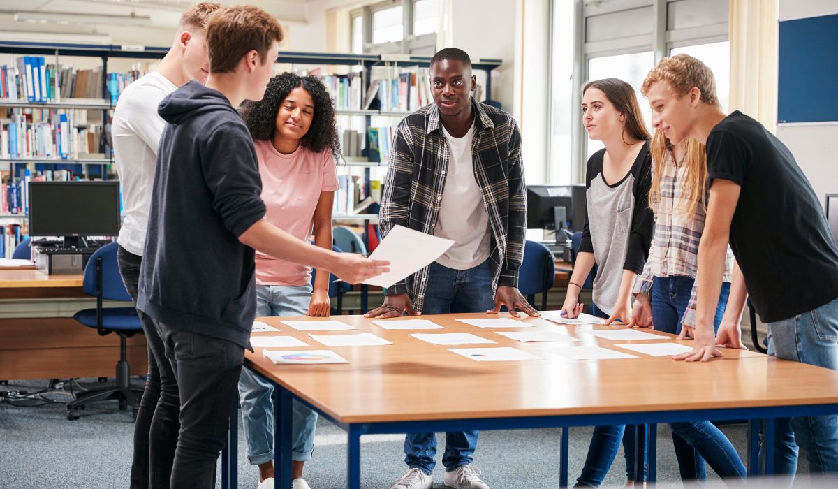 Berapa Lama Kuliah di Indonesia? Panduan Lengkap Durasi Studi S1, D3, dan S2