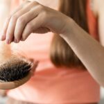 Penyebab Rambut Rontok: Kenali Akarnya Sebelum Kehilangan Helainya