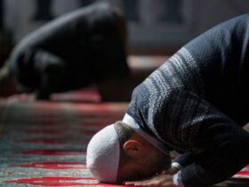 Tata Cara Shalat Tahajud: Meraih Kemuliaan di Sepertiga Malam