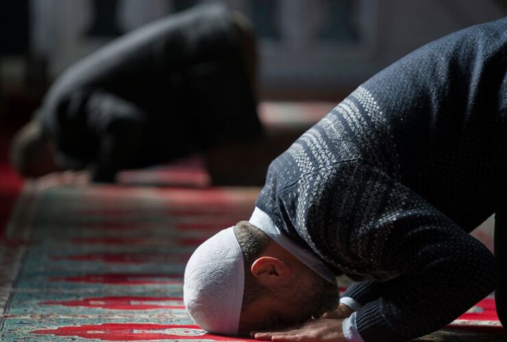 Tata Cara Shalat Tahajud: Meraih Kemuliaan di Sepertiga Malam