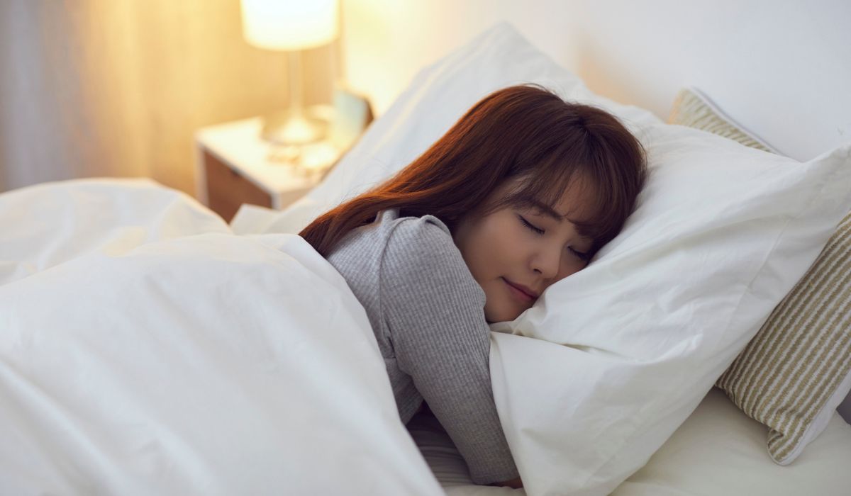 Masih Lelah Setelah Tidur Cukup? Ini 10 Penjelasan Ilmiahnya